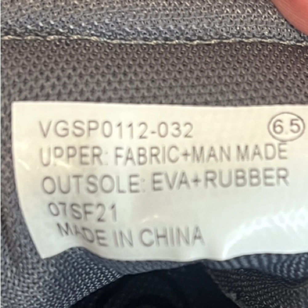 Very G Vintage Gray Star Sneakers - Size 6.5 - Picture 2 of 8